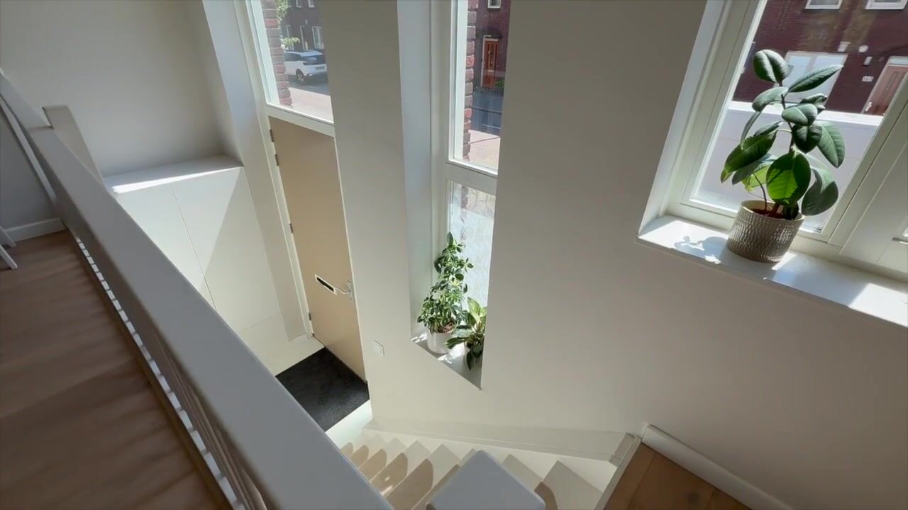 Video van Mathenesserstraat 157