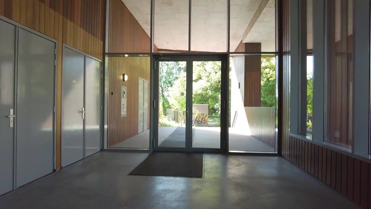 Video van Korreweg 211-8