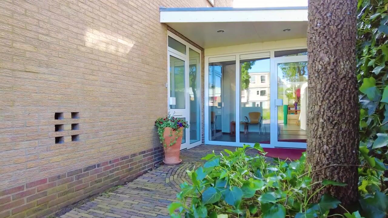 Video van Dr. Arienslaan 6