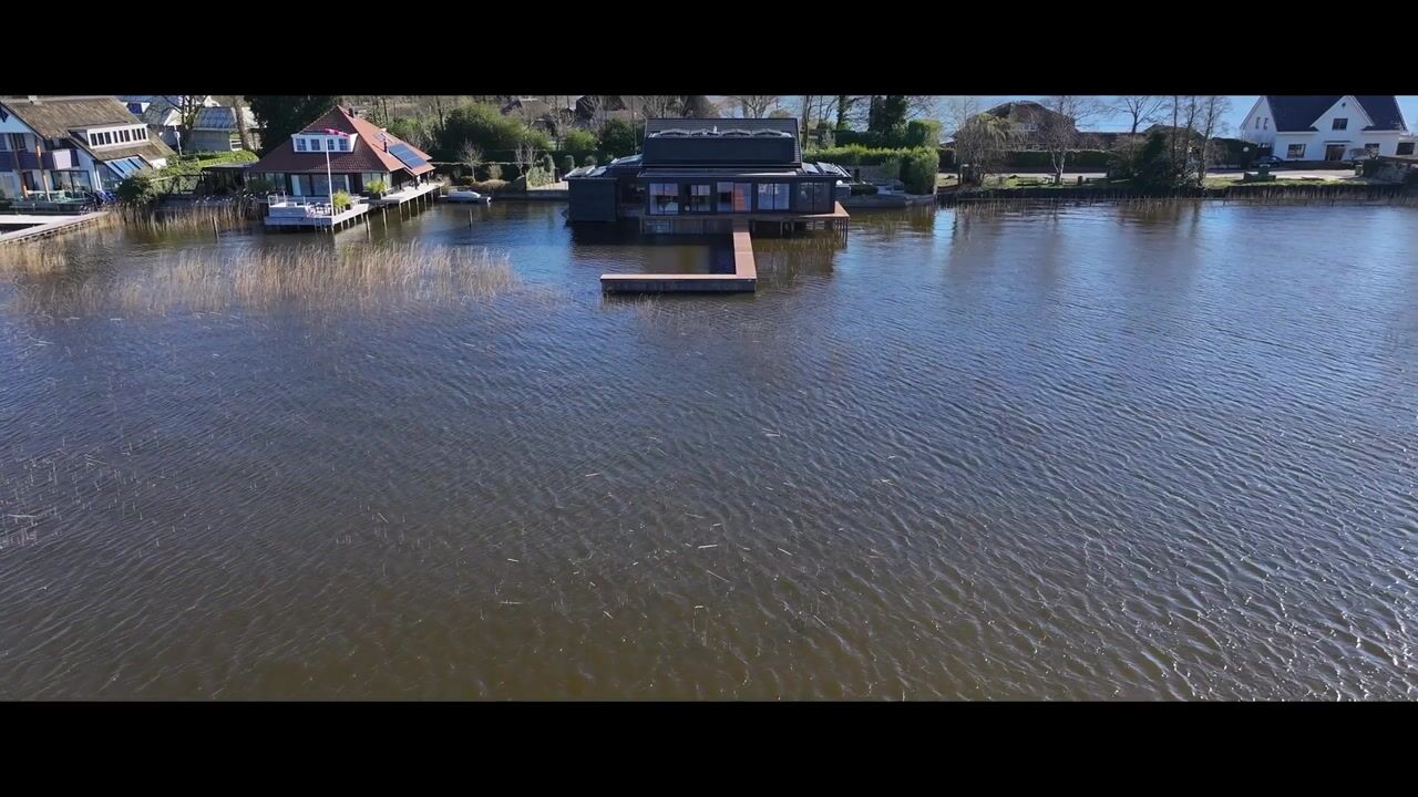 Video van Nieuw-Loosdrechtsedijk 232