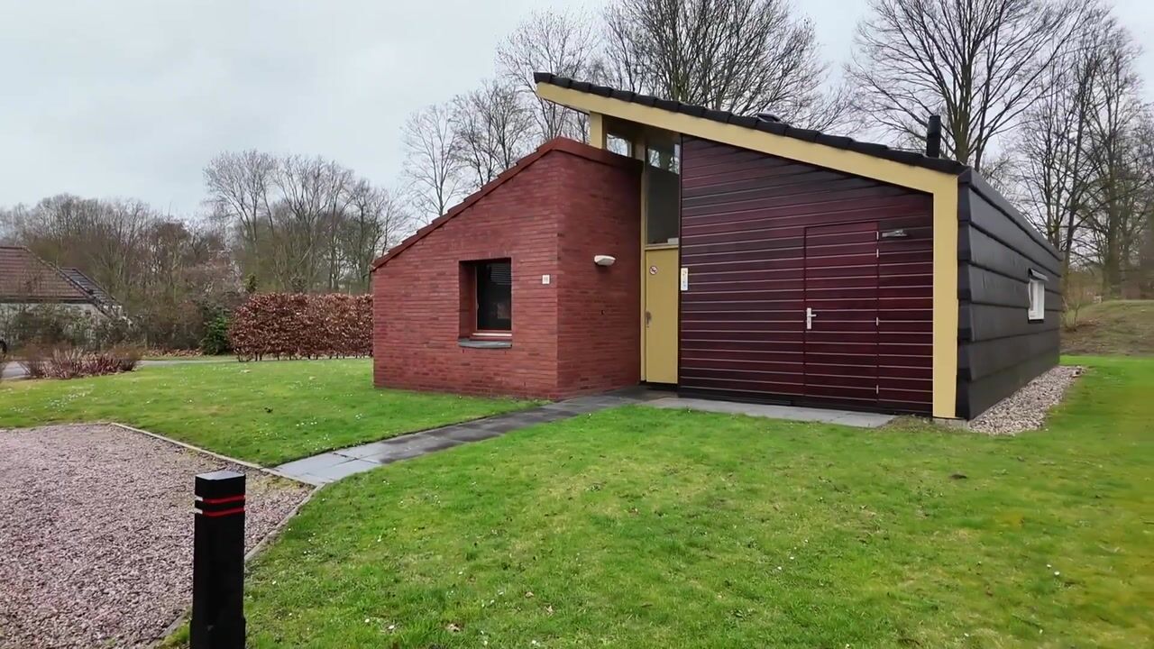 Video van Zwembadweg 1-116