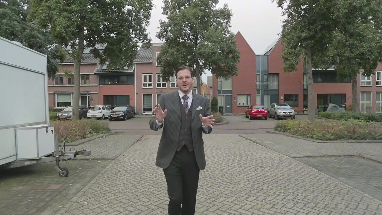 Bekijk video van Oranjefontein 34