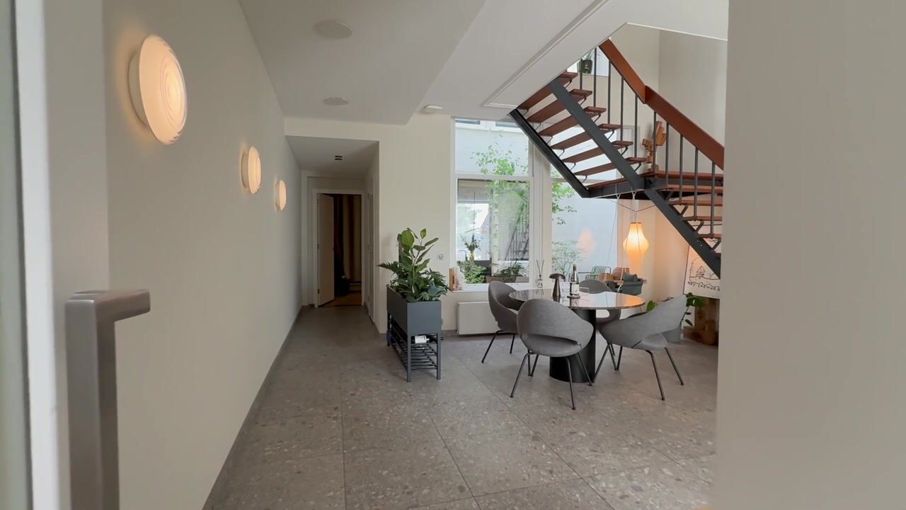 Video van Hoogstraat 198