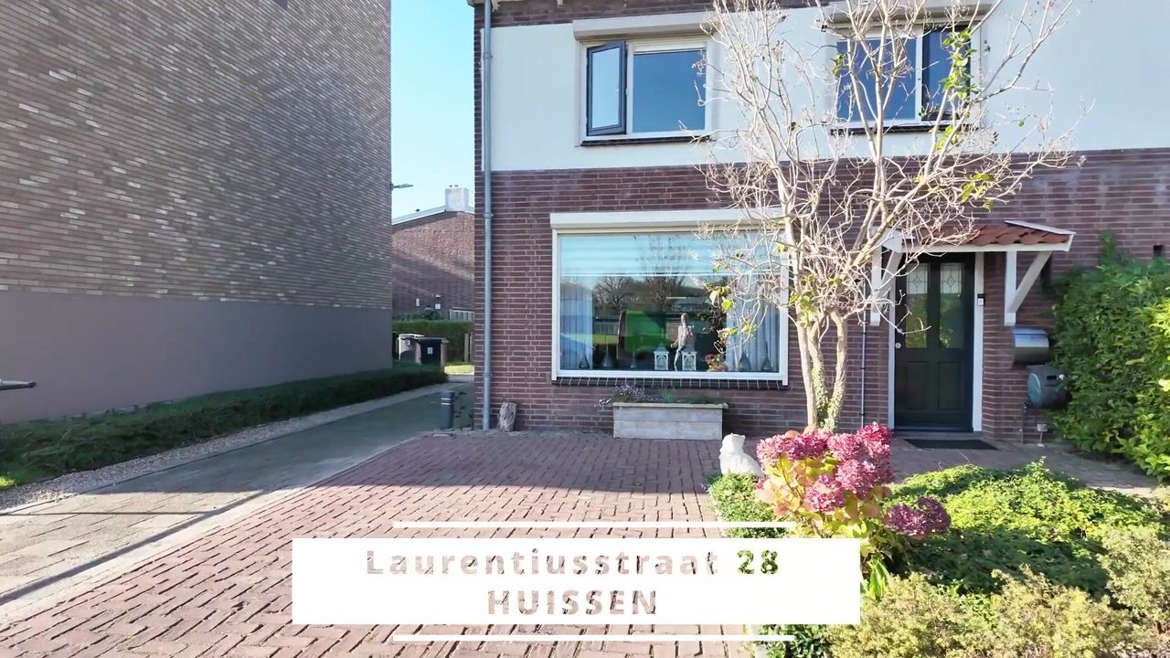 Bekijk video van Laurentiusstraat 28