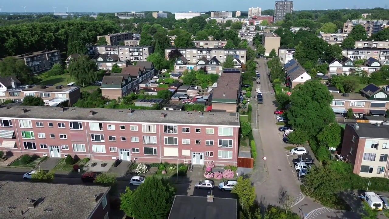 Video van Mr. Troelstrastraat 69