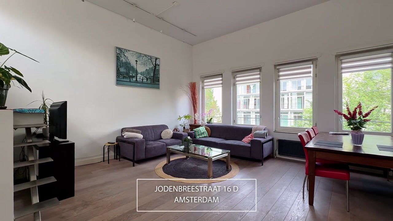 Video van Jodenbreestraat 16-D