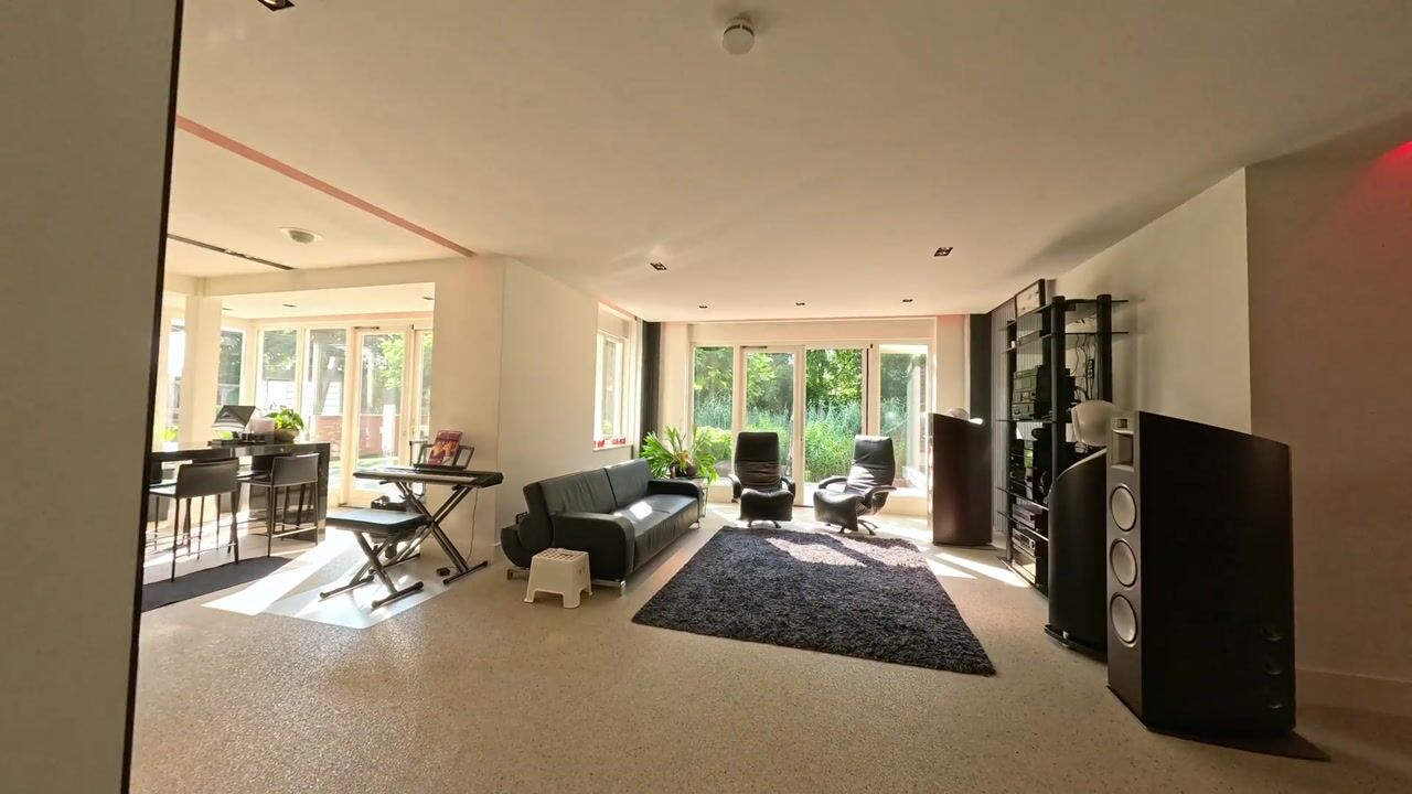 Video van Bourbonhof 25