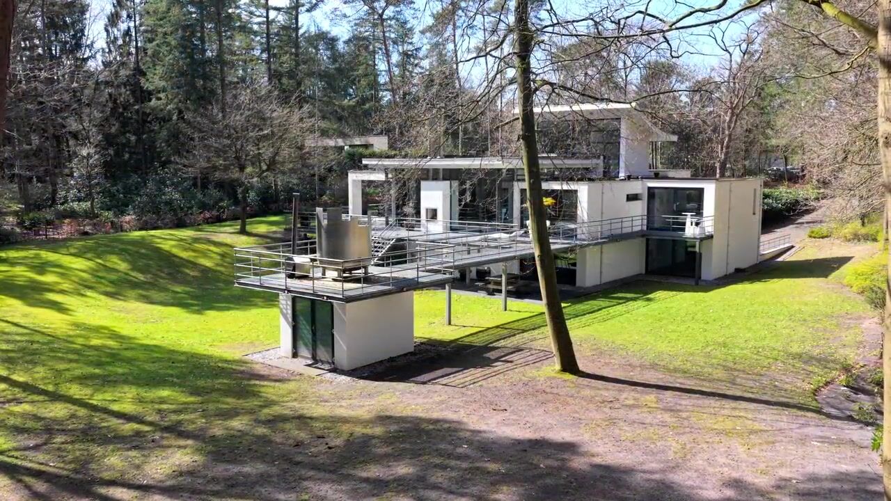 Video van Oranje Nassaulaan 9