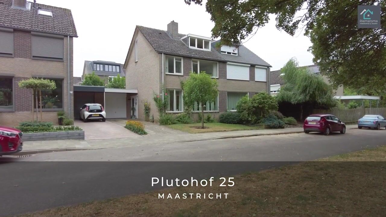 Video van Plutohof 25