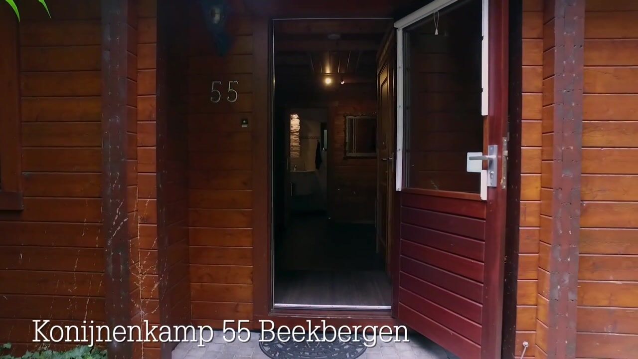 Bekijk video van Konijnenkamp 55