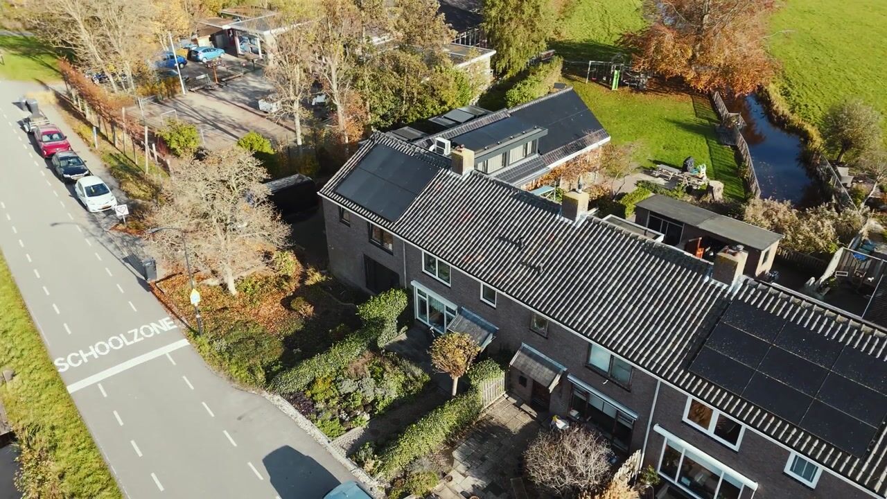 Video van de Hoef Oostzijde 35