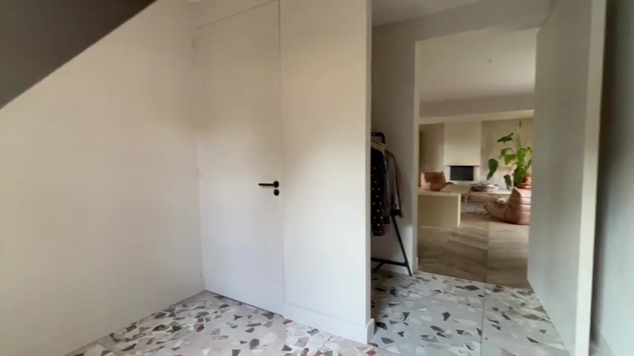 Video van Van Haestrechtstraat 70