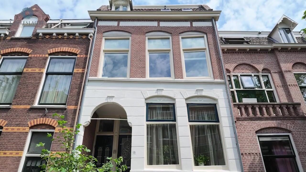 Video van Justus van Effenstraat 18-A