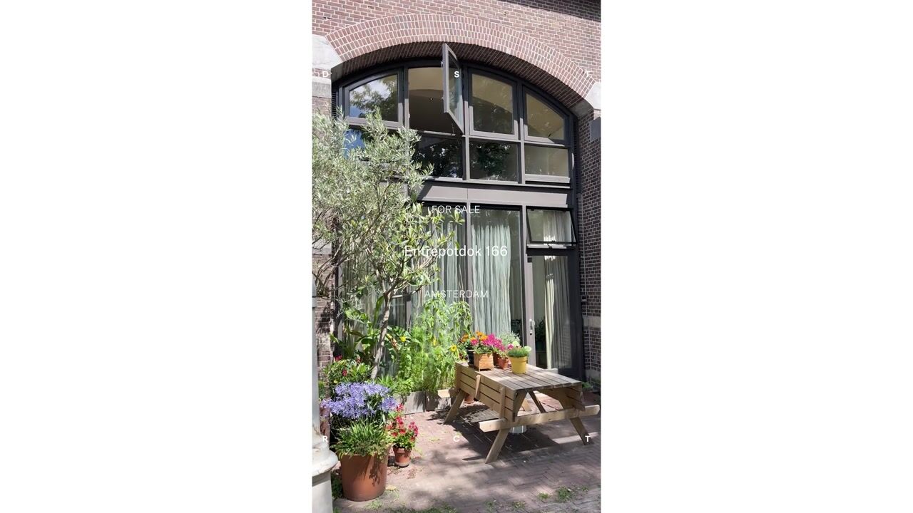 Video of Entrepotdok 166