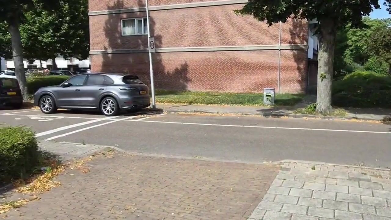 Video van Otto Veniusweg 1