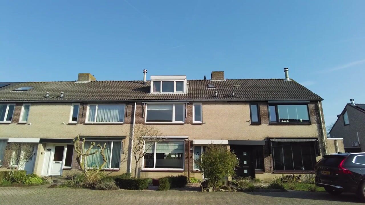 Video of Brahmslaan 18