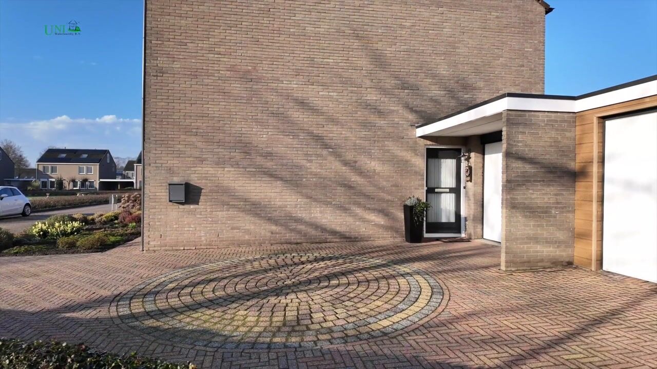 Video of Akkerdistel 63