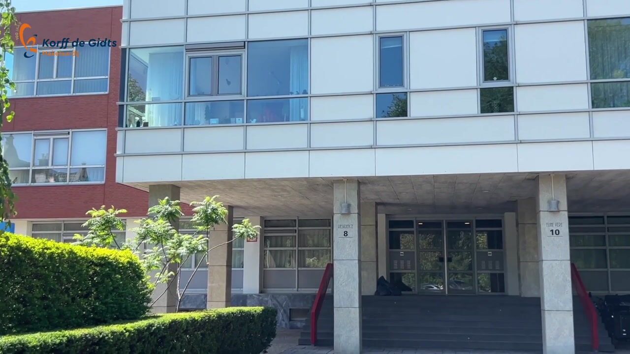 Video van Groot Hertoginnelaan 8-B