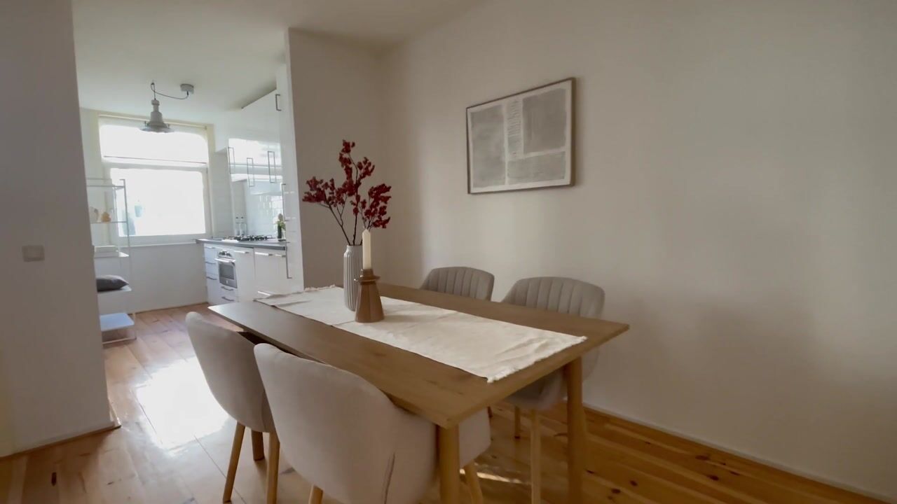 Video van Eerste Helmersstraat 144-1