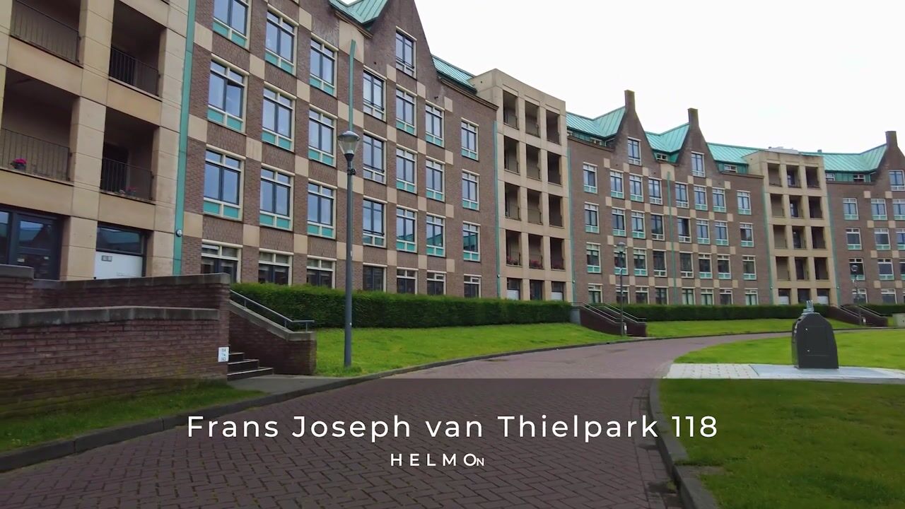 Bekijk video van Frans Joseph van Thielpark 118