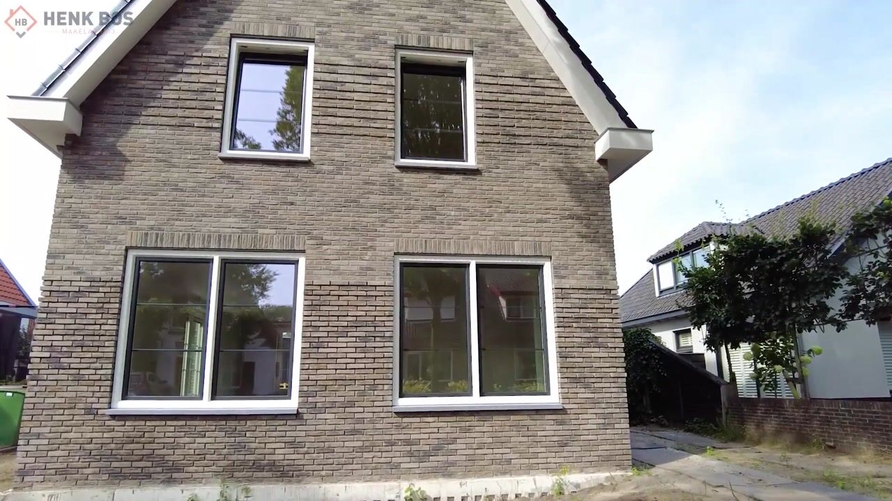 Bekijk video van Dorpsstraat 57