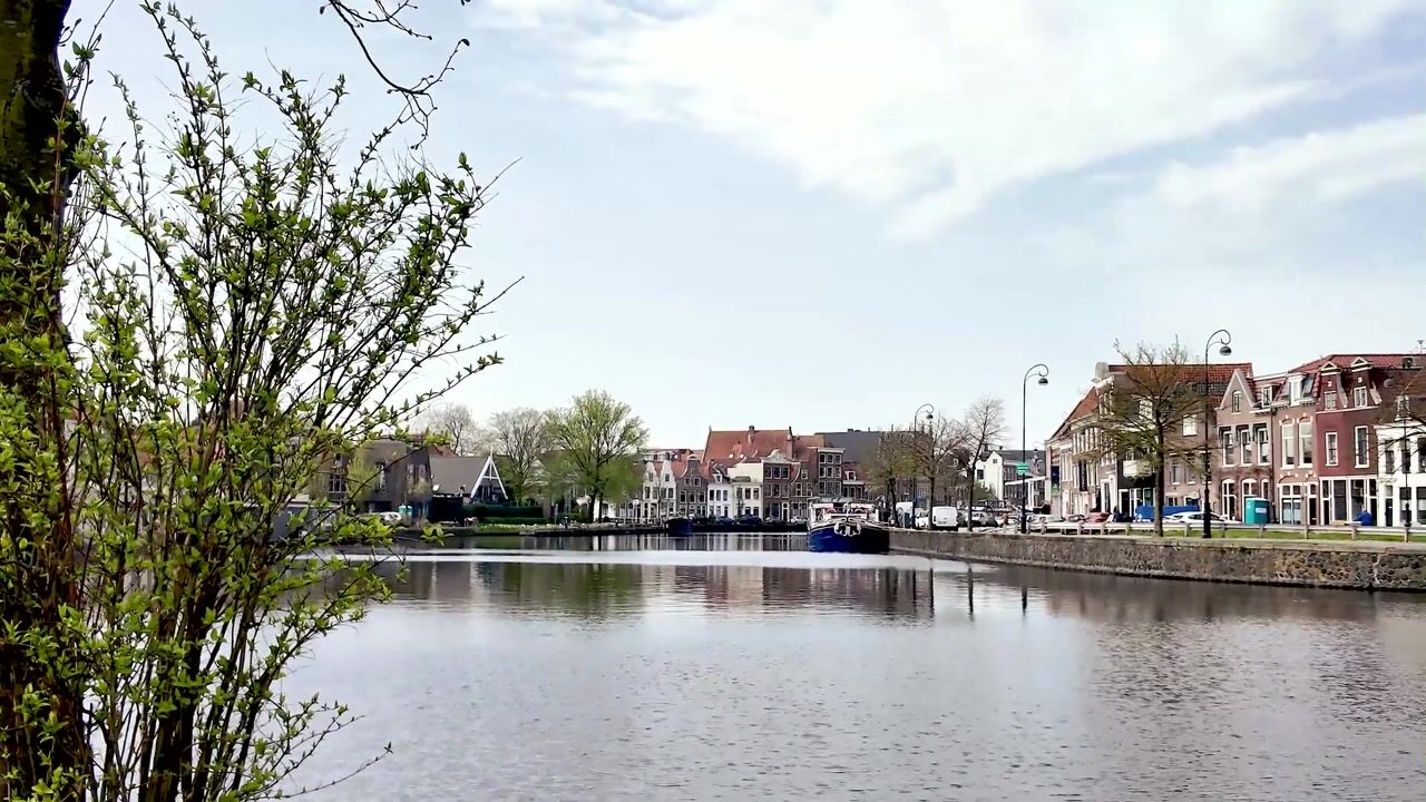 Video van Glasblazersstraat 33