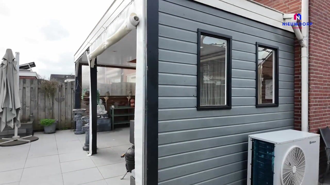 Video van J.E.S. Holthausstraat 1