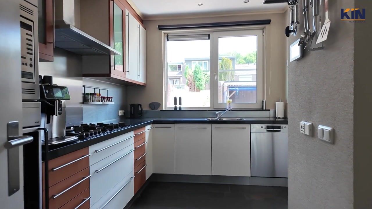 Video van Dessinateurplein 32