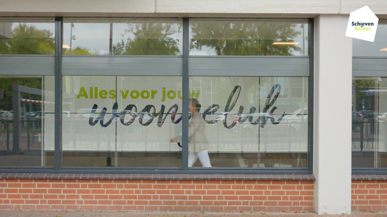 Bekijk video van BROKAAT