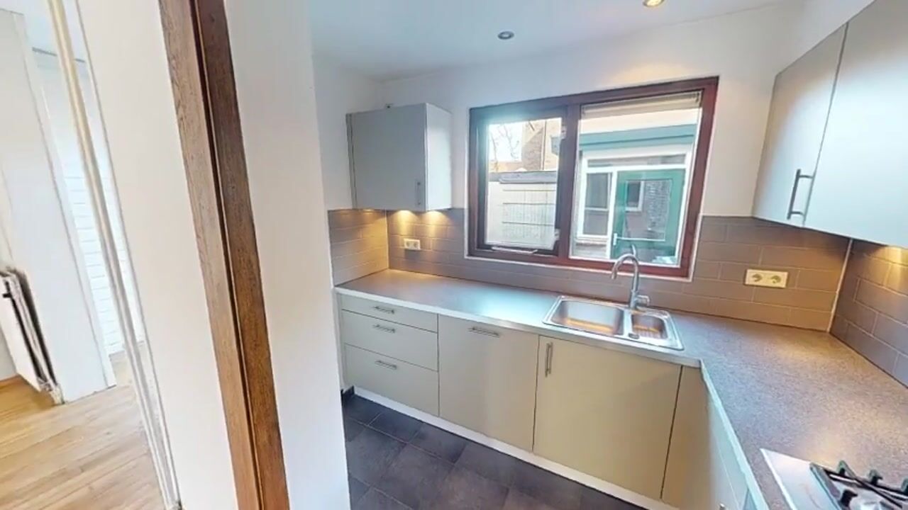 Video van Floresstraat 75