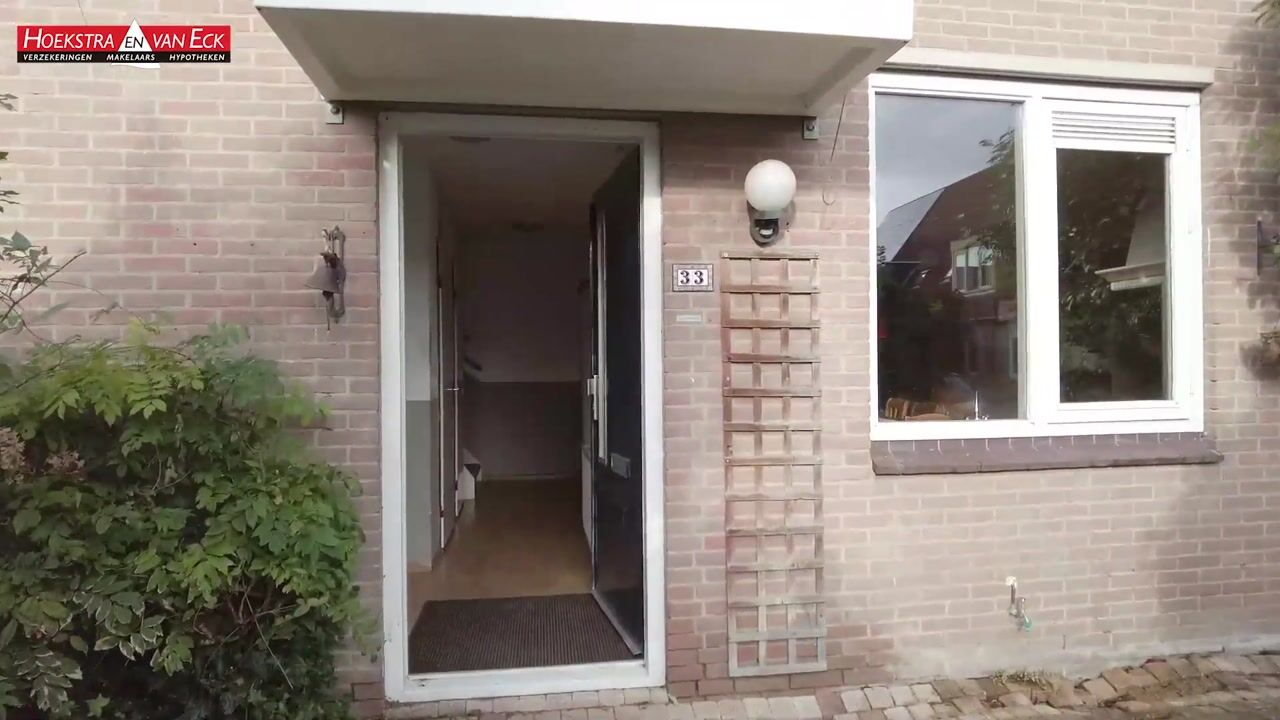 Bekijk video van Venraystraat 33