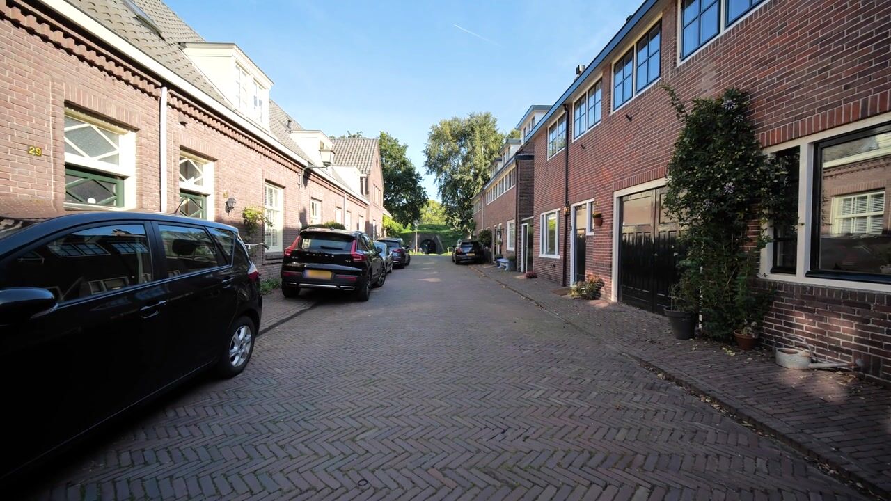 Video van Huizerpoortstraat 30