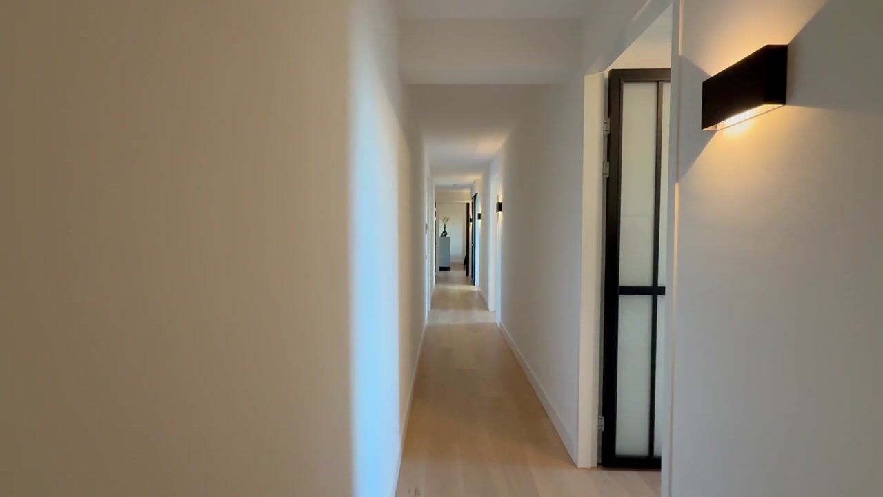 Video van Nassaukade 21-R