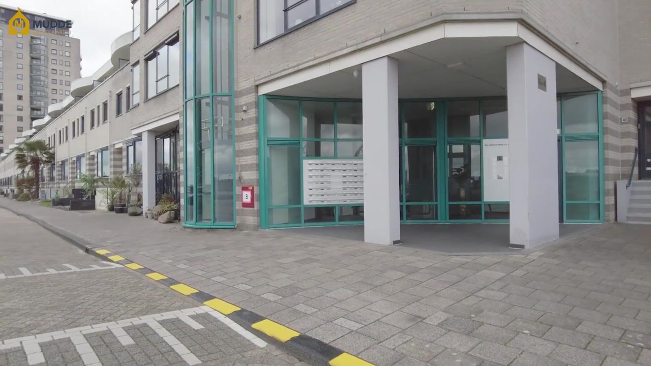 Video van Maasboulevard 48-J