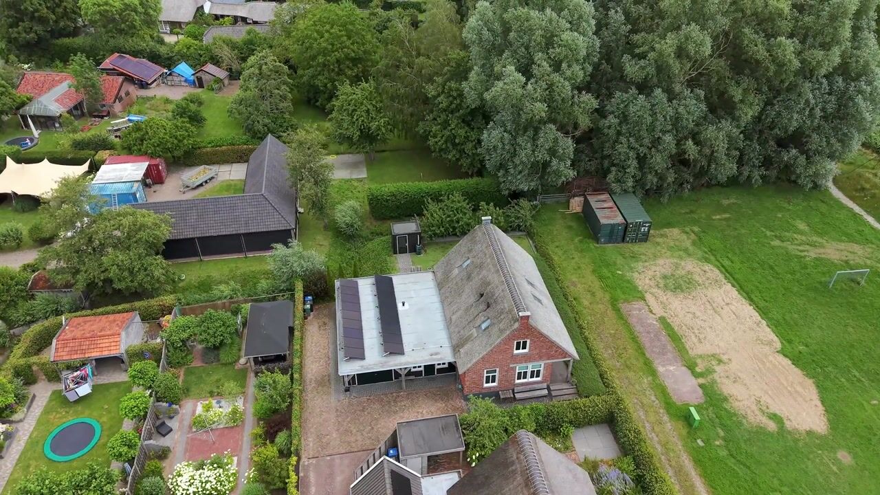 Video van Broeksehof 17
