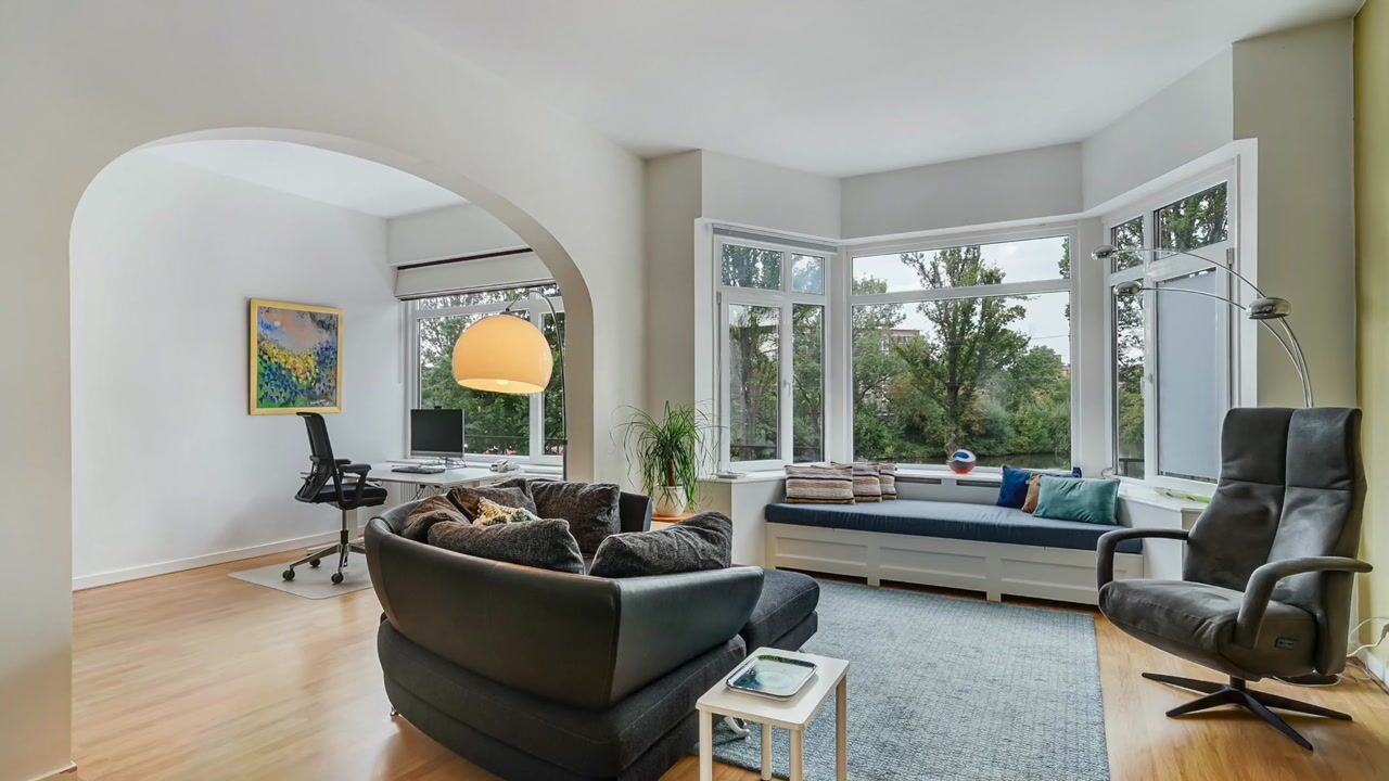 Video of Laan van Meerdervoort 1286