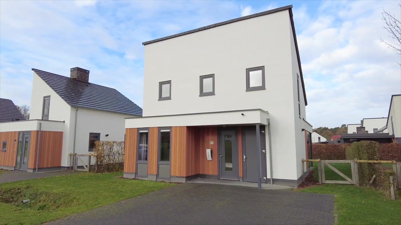 Video van Buitenhof de Leistert 245