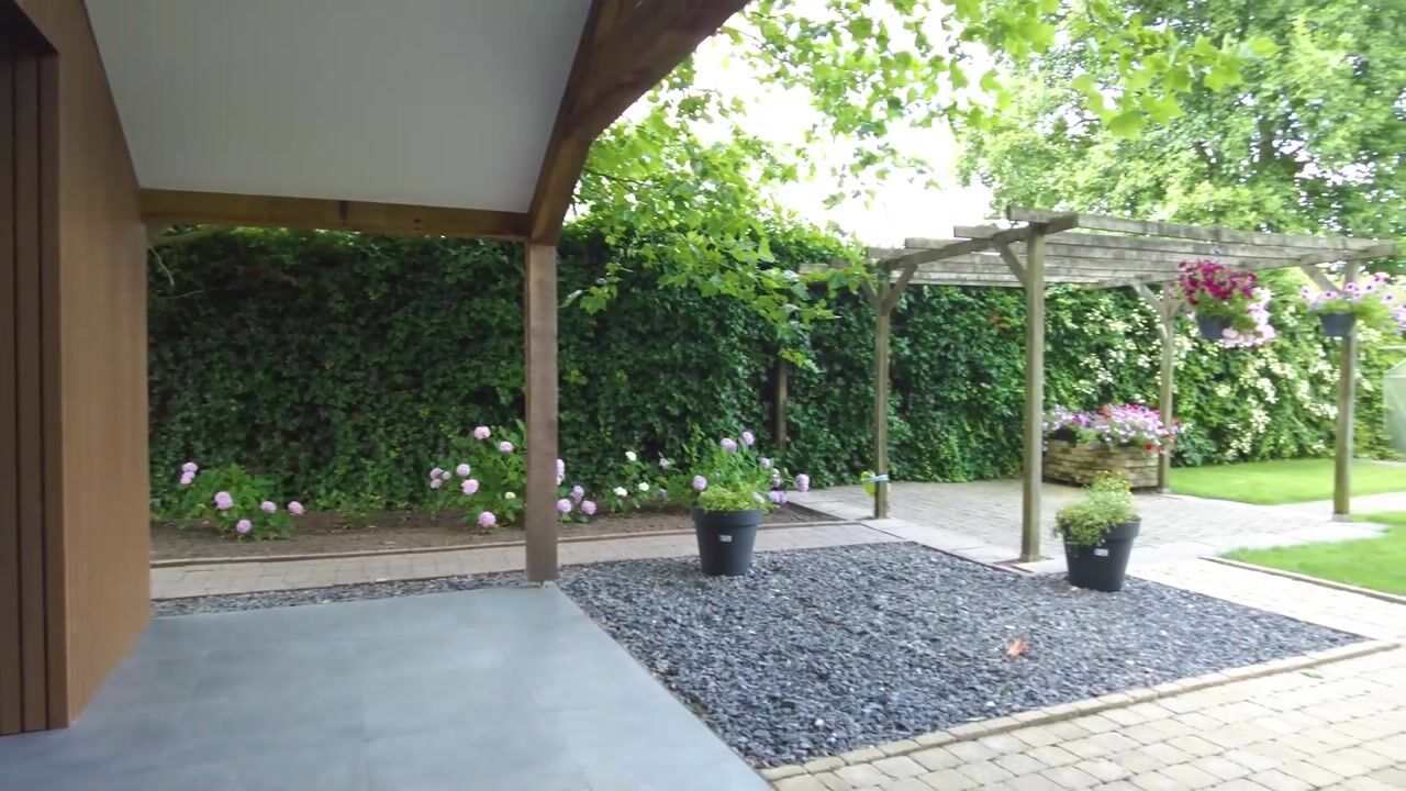 Video van Meterikseweg 104