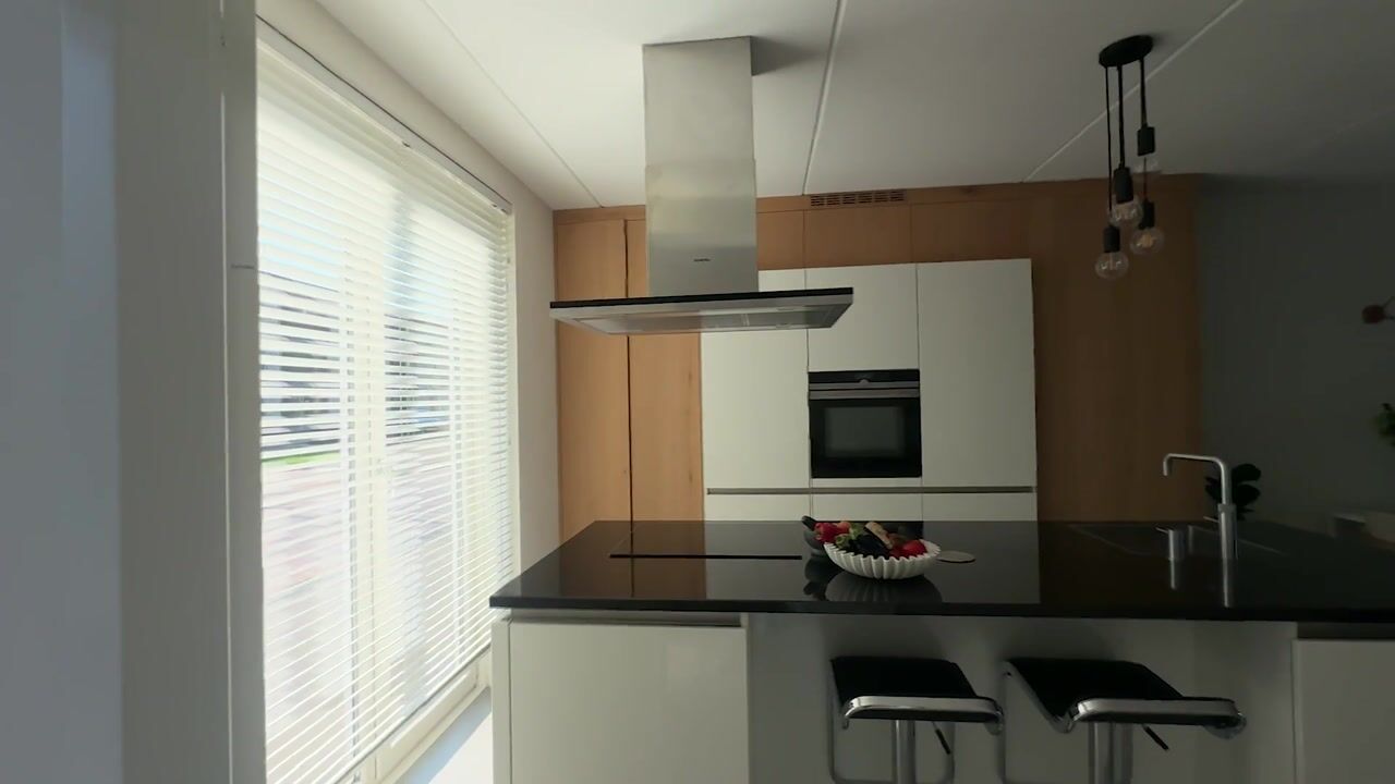 Video van Beneluxlaan 668