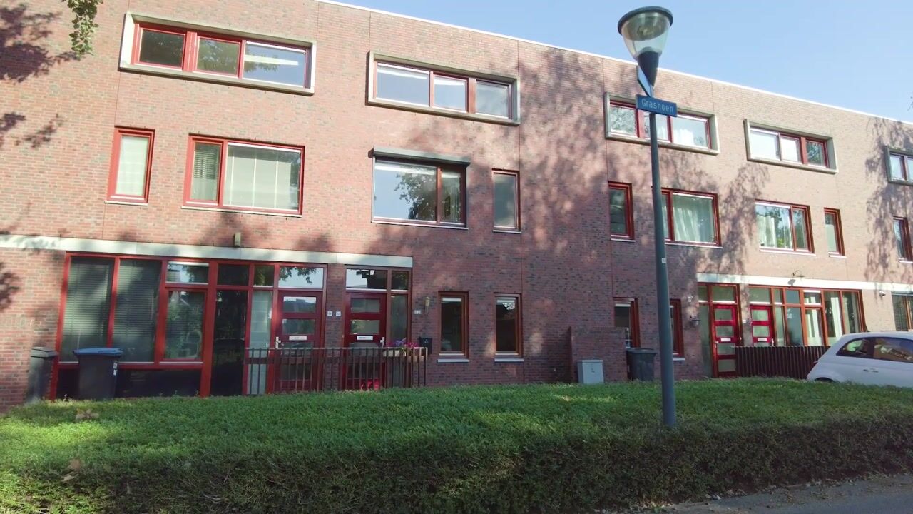 Video van Grashoen 82