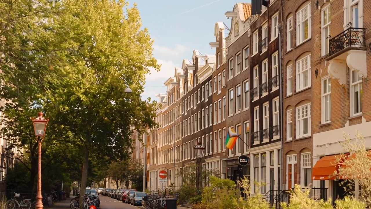 Video van Hoogte Kadijk 20-C