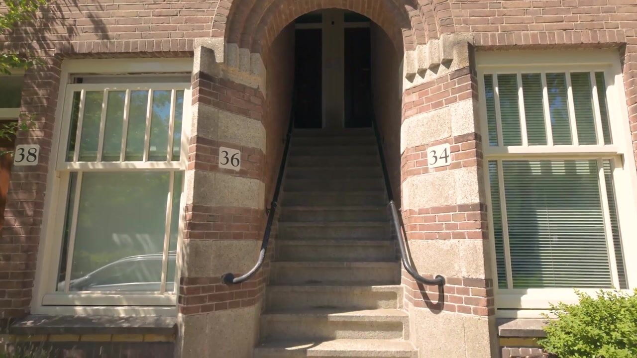 Video van Van Tuyll van Serooskerkenplein 36-3