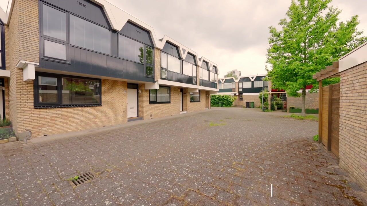 Video van Muurmos 18