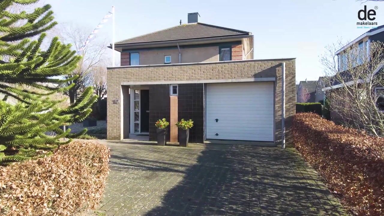 Video van Derde Stationsstraat 302