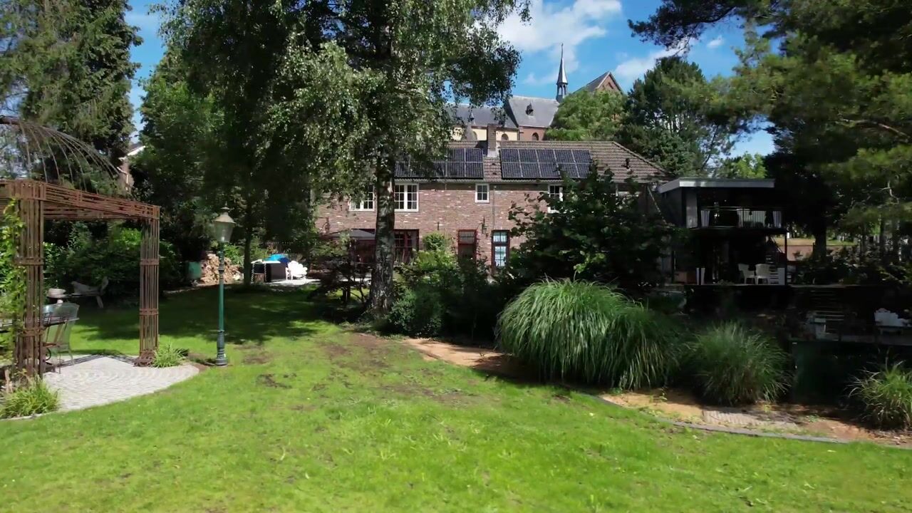 Video van Achter de Kerk 4