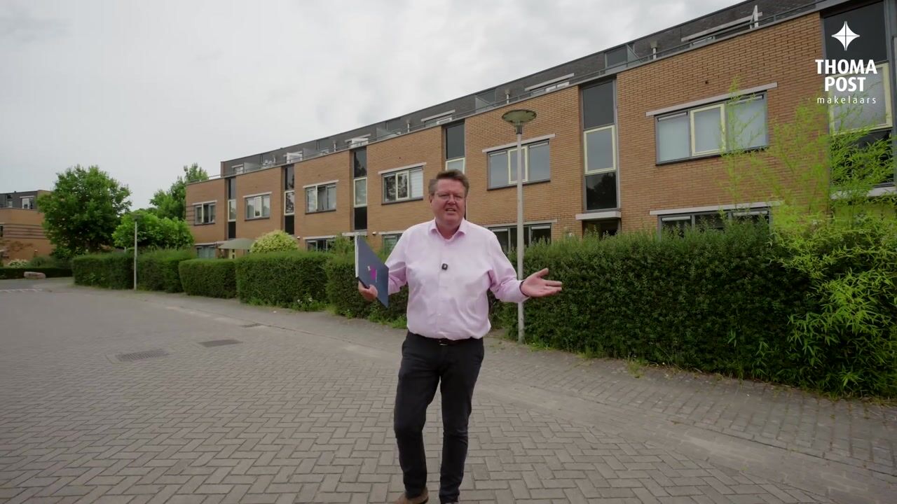 Video van Margaretha Roosenboomlaan 35