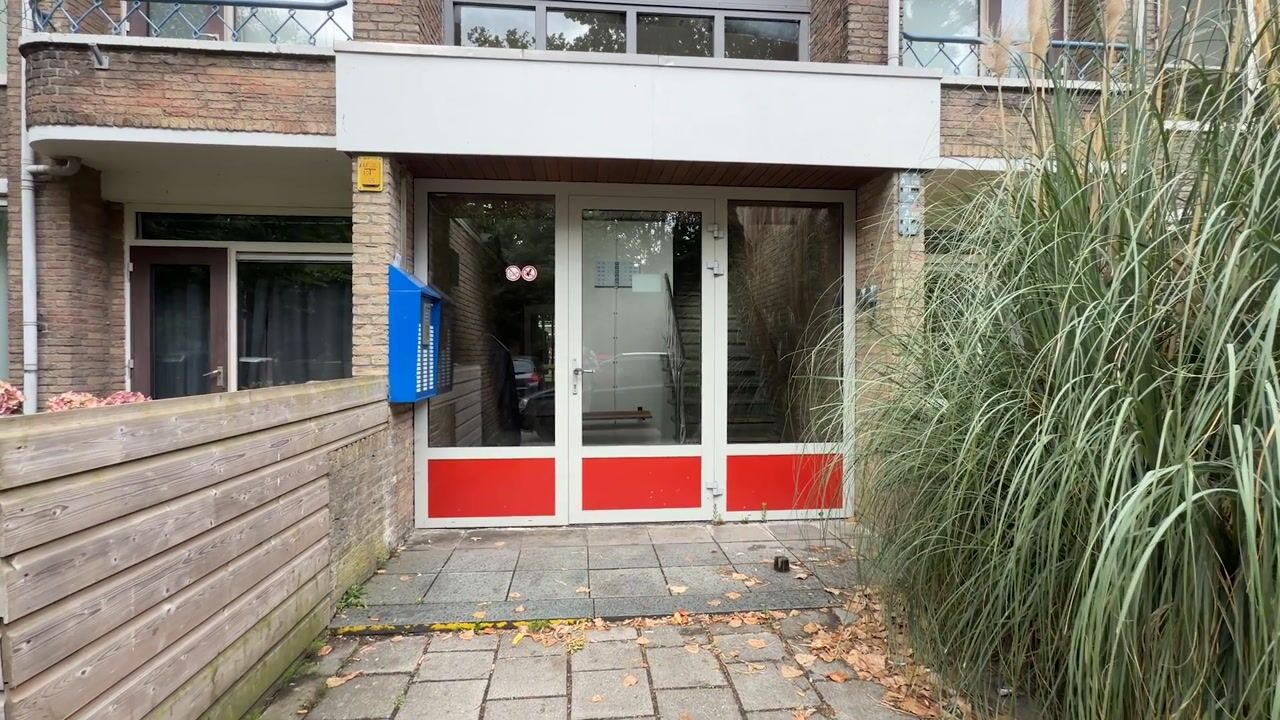 Video van Burgemeester Stulemeijerlaan 75