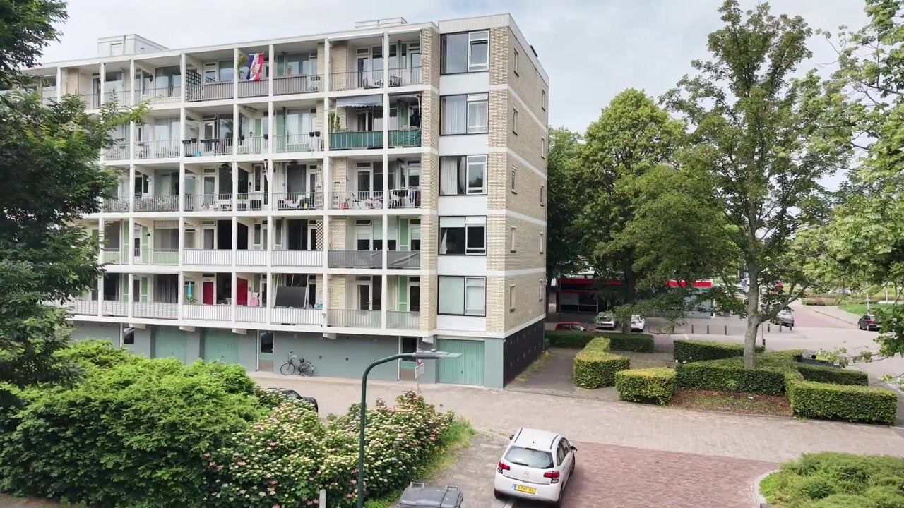 Video van Burgemeester Caan van Necklaan 181