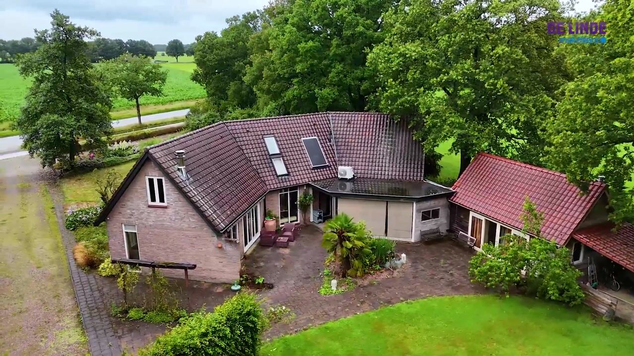 Video of Hoofdstraat West 74-A