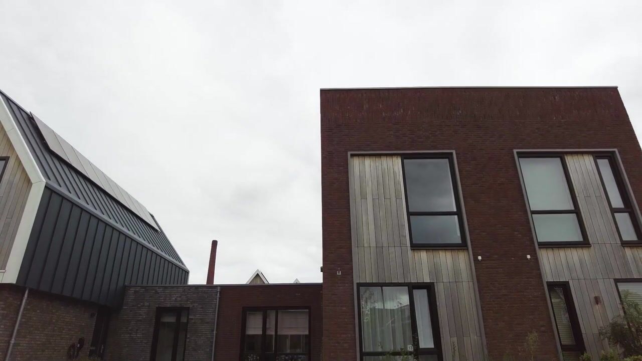 Video van Marga Klompéstraat 13